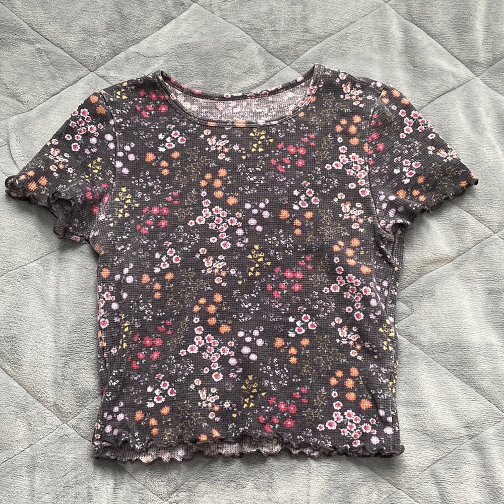 American Eagle Baby Tee